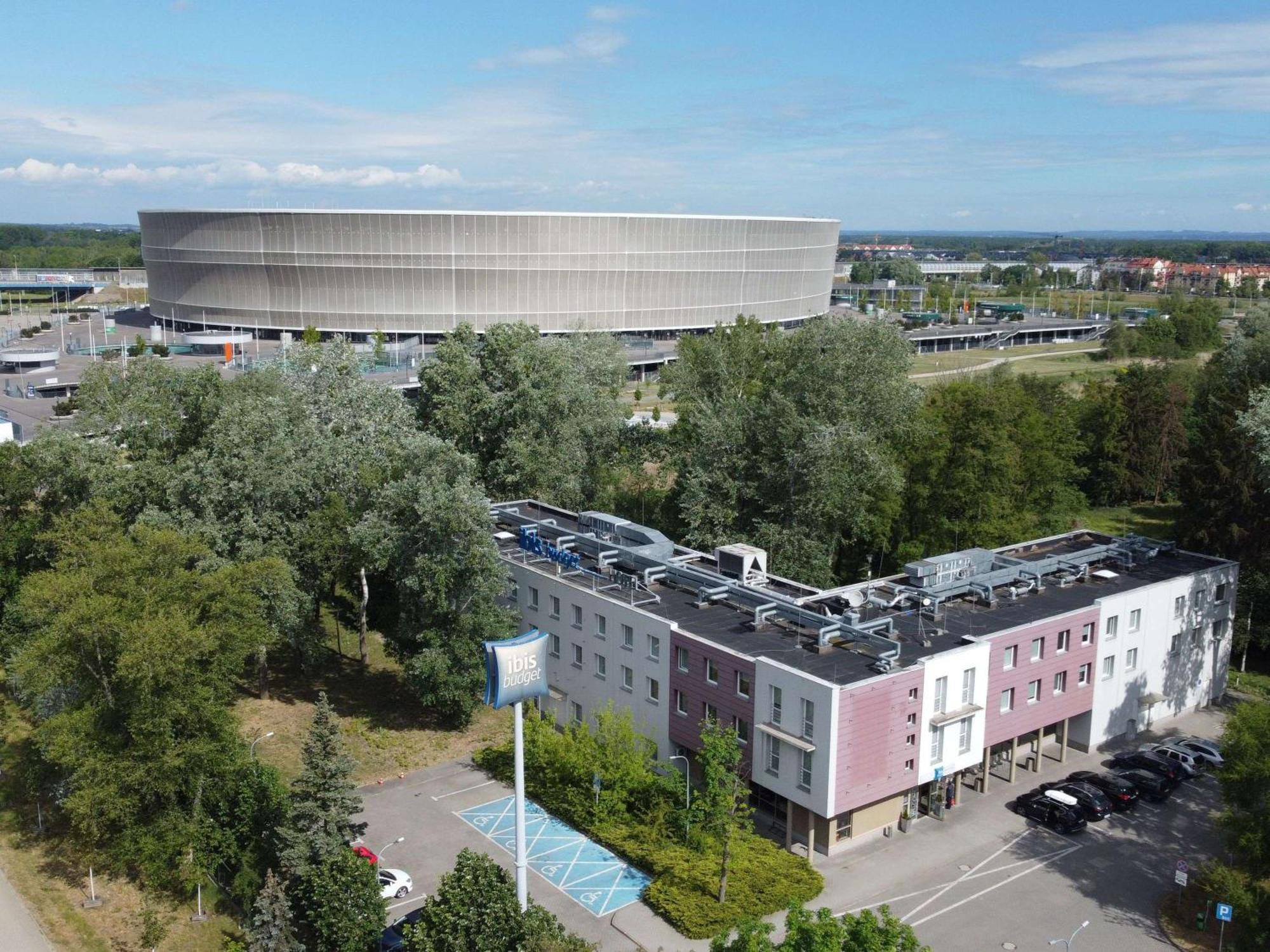 Ibis Budget Wroclaw Stadion Hotel Exterior photo